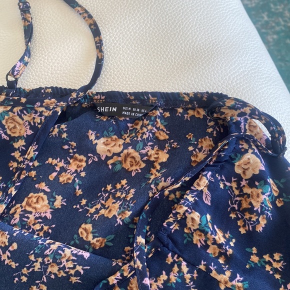 Nightgown floral print, spaghetti straps - Picture 2 of 2
